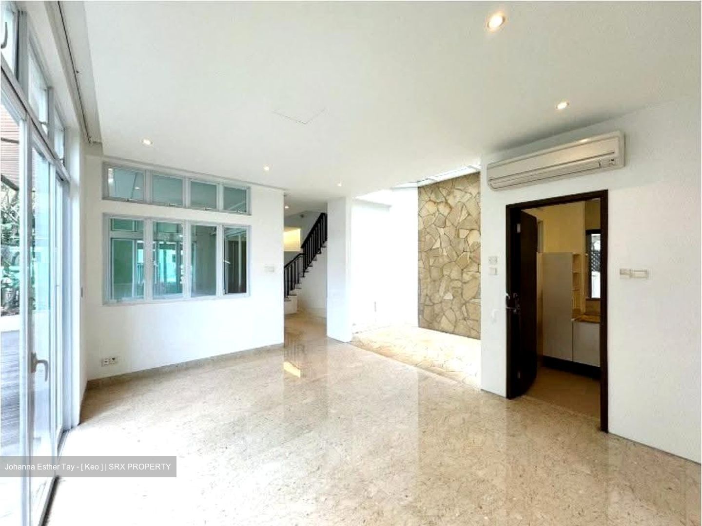 Coronation Road West (D10), Detached #607508861